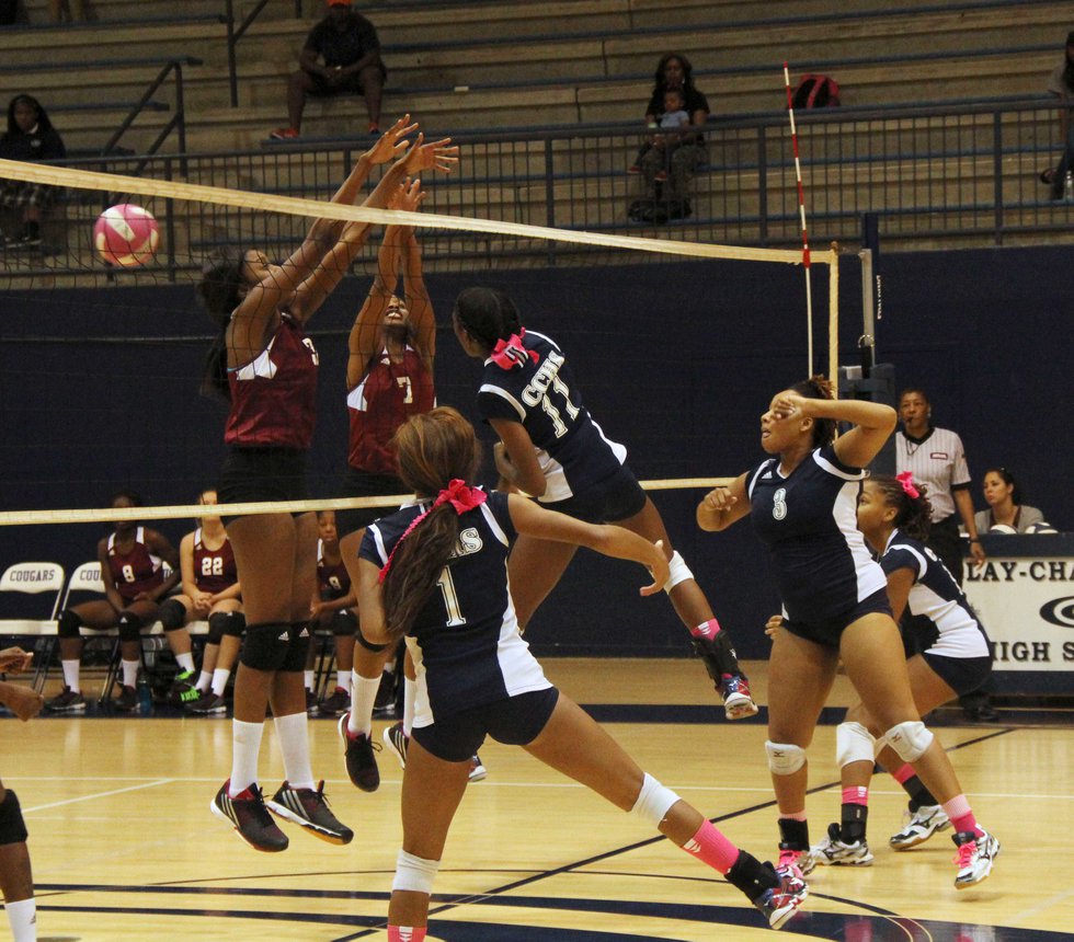 Clay-Chalkville volleyball