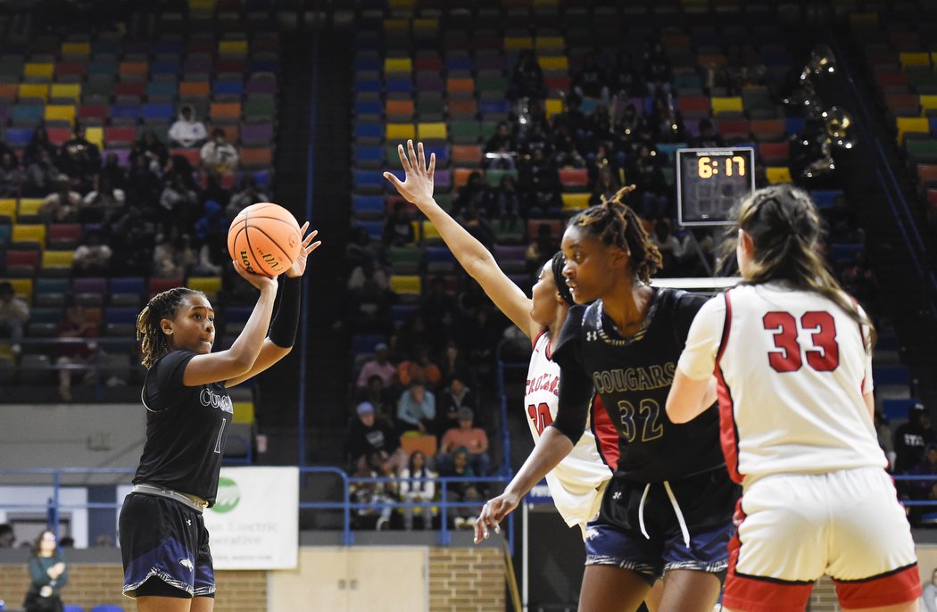 Clay-Chalkville Basketball Teams Exit Class 6A Northwest Regional Semifinals in Defeat